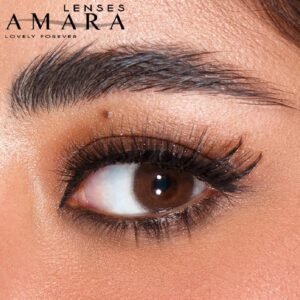 عدسات أمارا الملونة بتصميم كلاسيك براون لإطلالة دافئة وطبيعية ساحرة