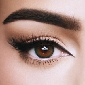 عدسات أمارا الملونة بتدرج الماتشا الجذاب - لإطلالة طبيعية وساحرة