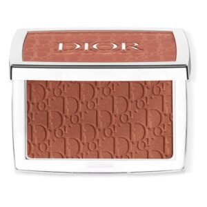 أحمر خدود ديور باكستيج روزي جلو بلمسة برونزية ساحرة لألق طبيعي يدوم طويلاً.