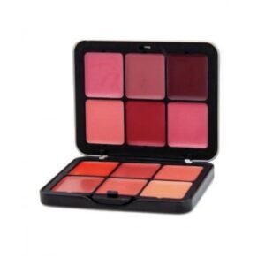 أحمر خدود ألترا فيلتر UF002 من فورايفر 52 لمظهر ناعم ومتجانس.