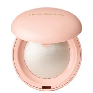 رير بيوتي سيلكي تاتش هايلايتر - درجة انلايتن لإشراقة حريرية ساحرة