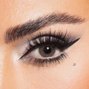 عدسات ديفا الملونة - درجة إيتان لإطلالة ساحرة ومميزة