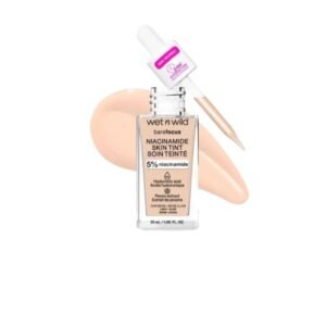 ويت اند وايلد سكين تنت كريم أساس فير بيج معزز بالنياسيناميد لإطلالة طبيعية ومشرقة