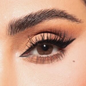 عدسات ديفا الملونة - درجة ليلي لإطلالة ساحرة ومتميزة.