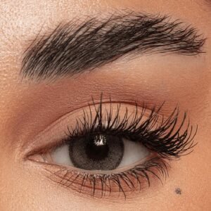 عدسات أمارا الملونة - درجة تشاي لمظهر طبيعي وساحر