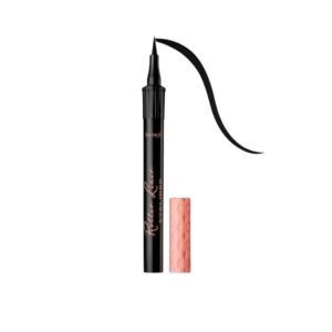 آيلاينر رولر لاينر من بينفت بلون أسود فاحم لإطلالة دقيقة وجذابة.