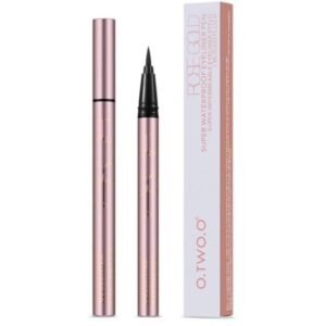 آيلاينر أو تو أو فائق المقاومة للماء لثبات يدوم طويلاً