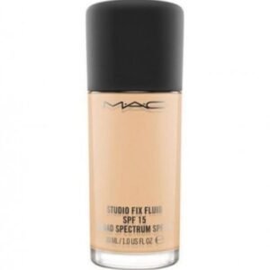 ماك ستوديو فيكس فلويد NC20 - كريم أساس لإطلالة مثالية وثبات يدوم طويلًا