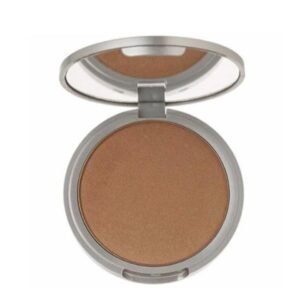 برونزر بيتي لو مانيزر من ذا بالم لإضاءة دافئة ولمسة نهائية ساحرة.