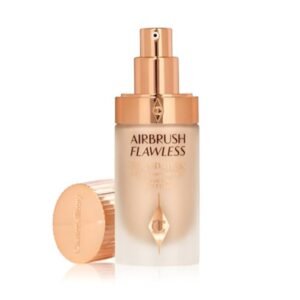 كريم أساس شارلوت تيلبوري آير براش فلوليس فلتر - درجة رقم 5 لبشرة مثالية ومنيرة