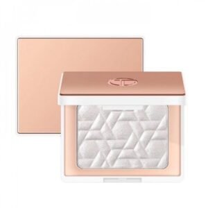 هايلايتر مكياج من أو تو أو - درجة 01 لإشراقة مثالية وجذابة.